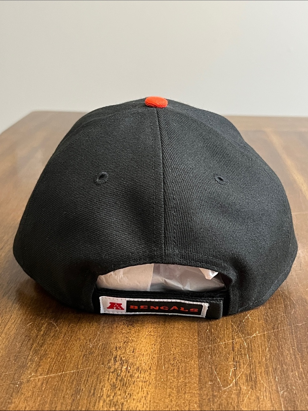 Cincinnati Bengals NFL New Era Black and Orange Strapback Cap - Picture 5 of 10